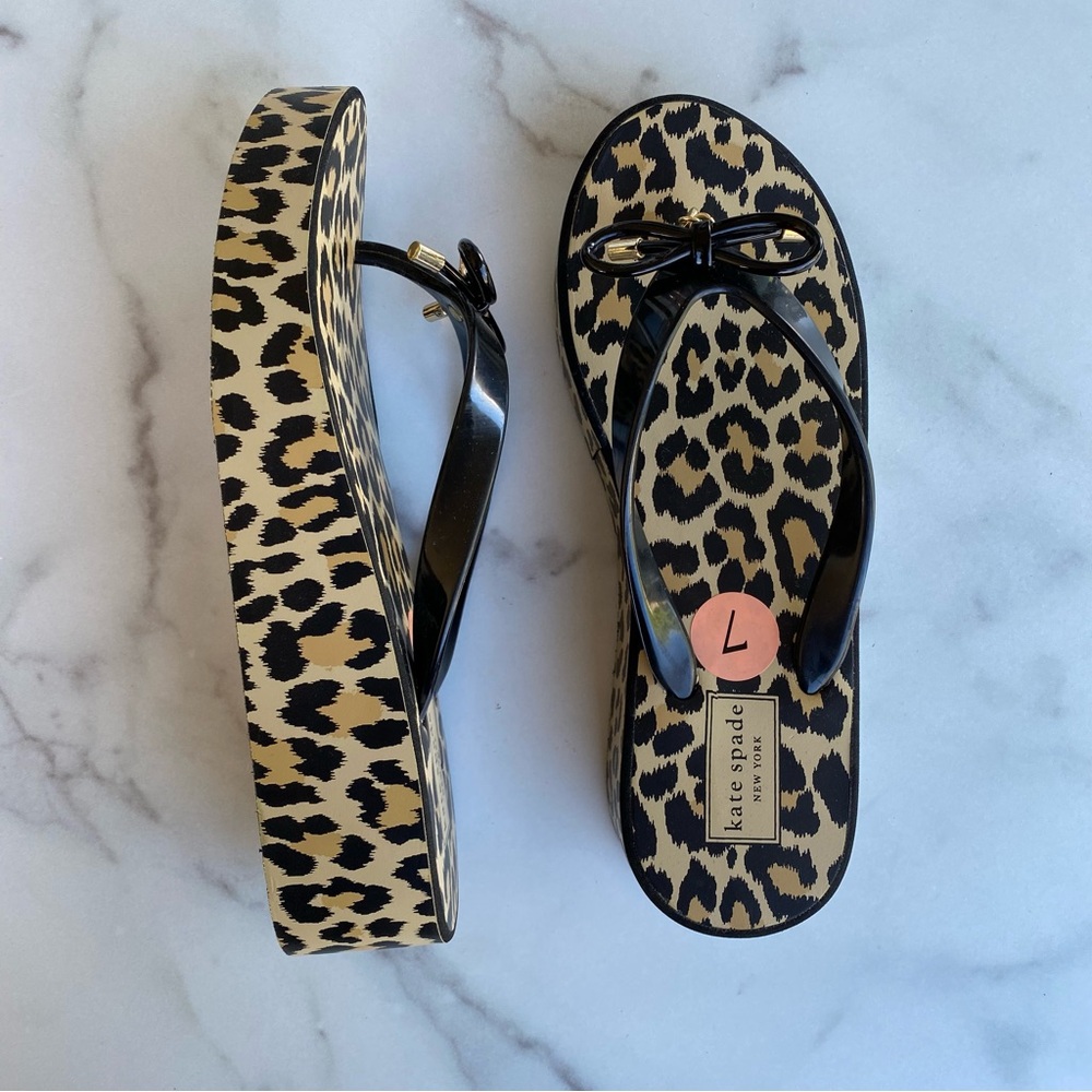 kate spade Leopard Print Platform Flip Flop Sandals with Black Straps